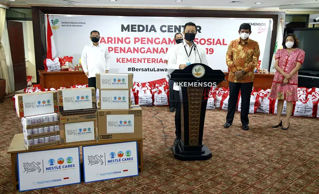 Donasi ke Kemensos